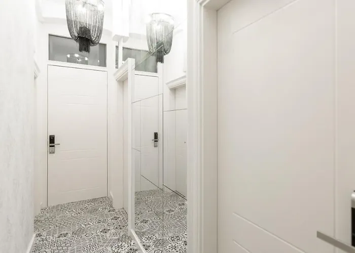 بيت ضيافة Marie Centar 4*