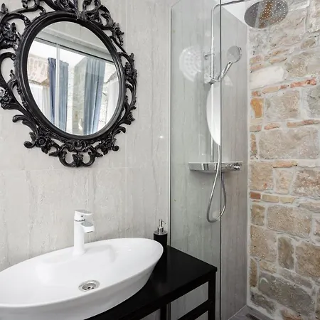 Marie Centar Pensionat 4*